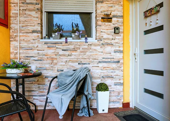 Centroom Apartman